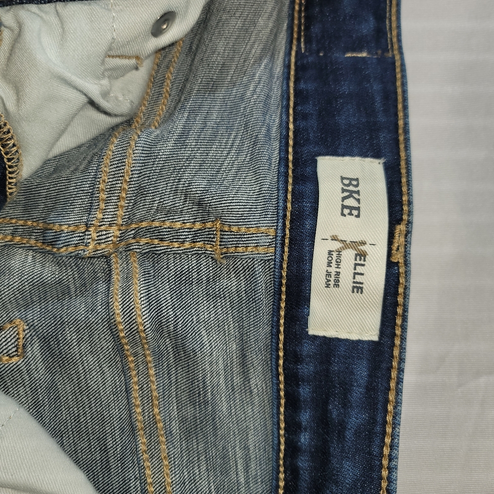 BKE Straight Leg Blue Jeans - Picture 10 of 10